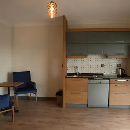 Aparthotel Ceneviz